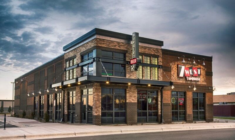 exterior view of the 7 west tap house in Mankato Minnesota